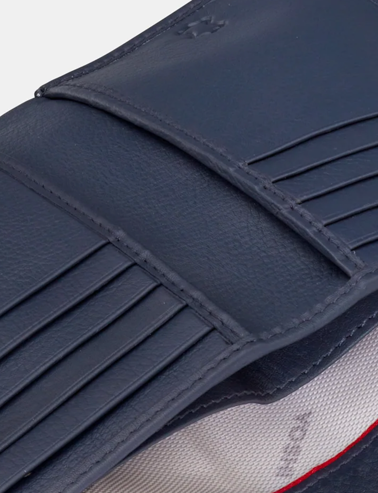 Yoshi Cook Bookworm Zip Around Purse