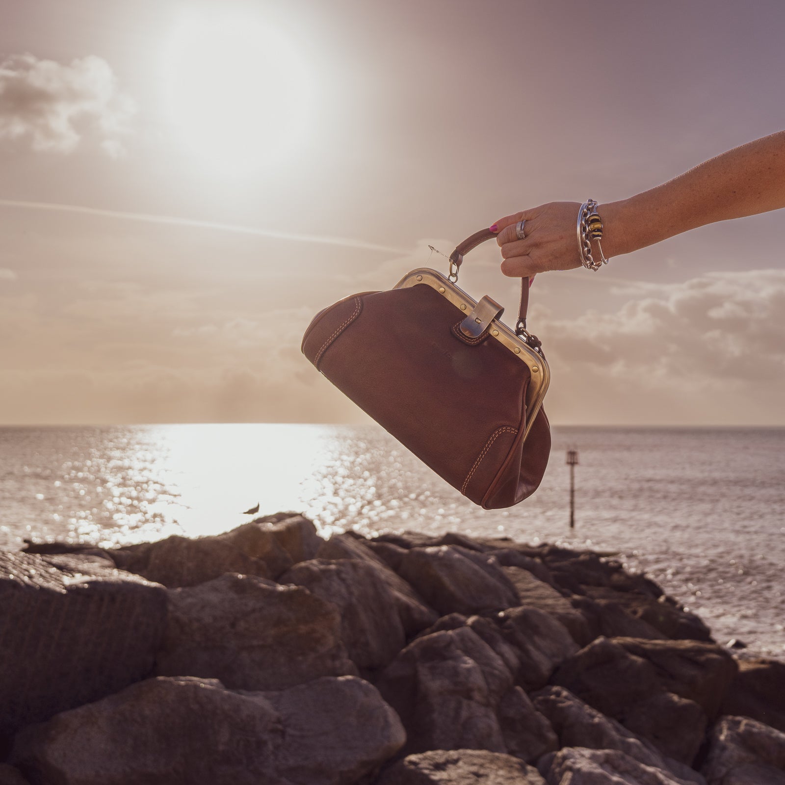 The Gianni Conti Collection - Elegant Italian leather craftmanship.