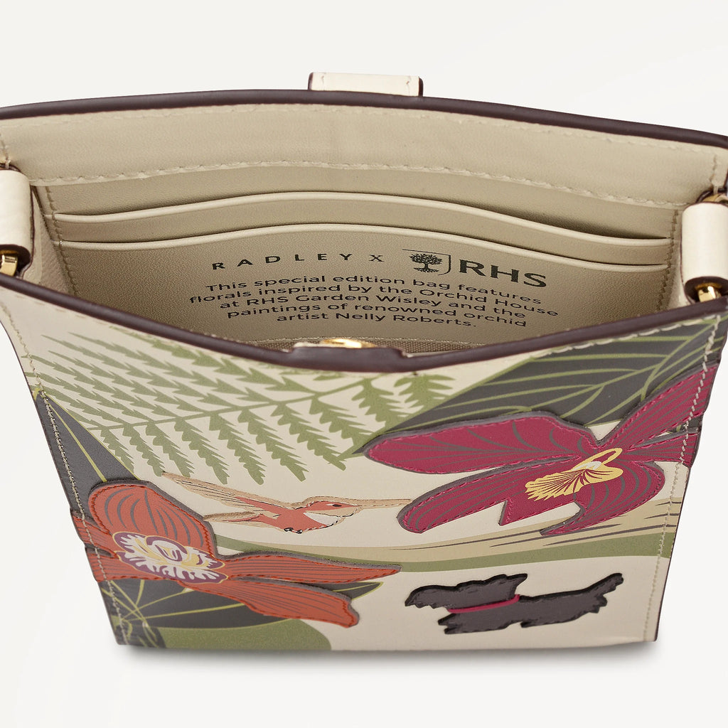 Compact Radley RHS bag showing interior card slots