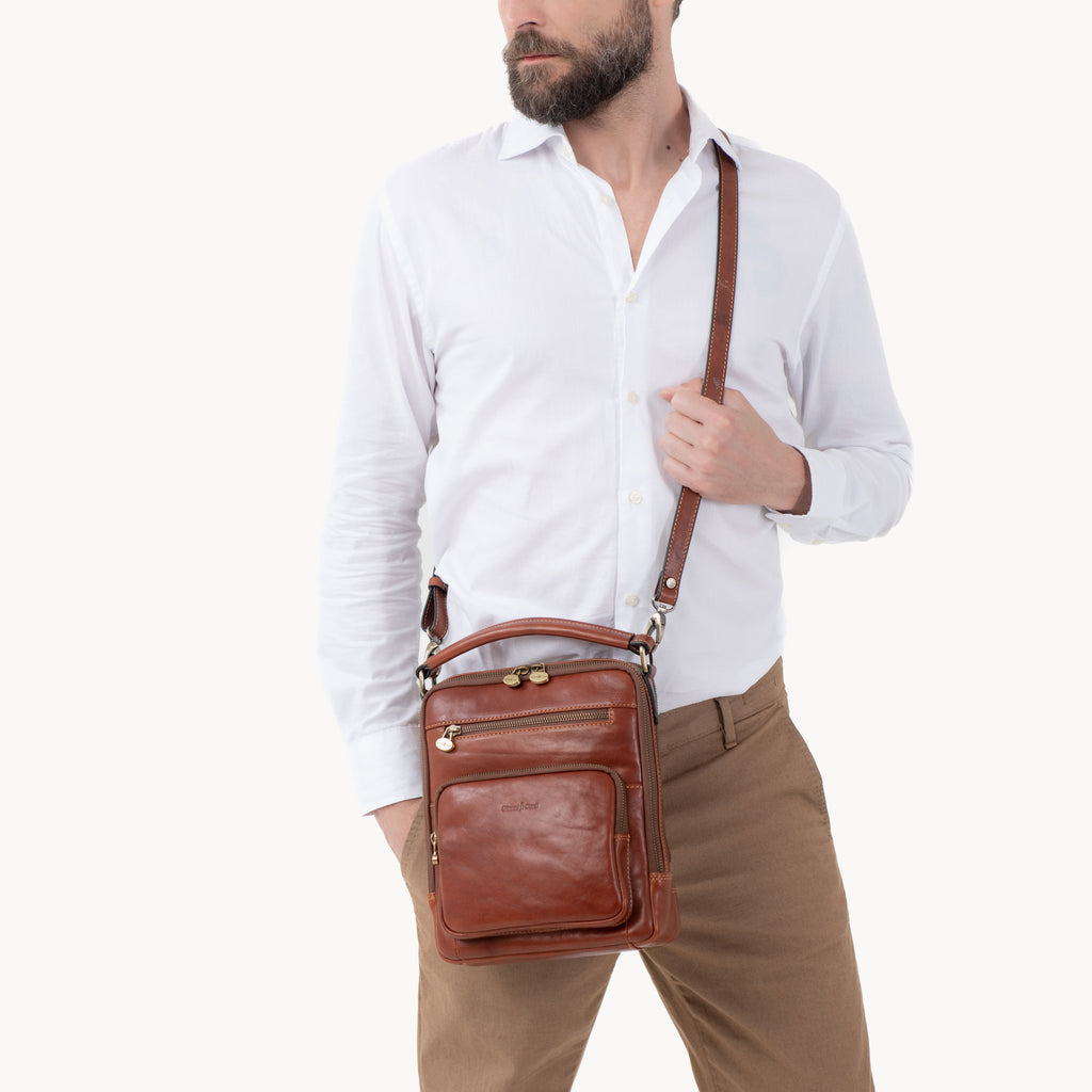 Gianni Conti Ultimate Man Bag
