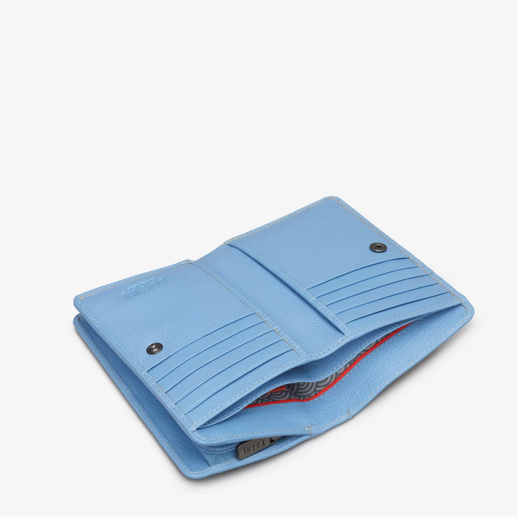 Blue leather bi-fold purse with appliqué flower and bee detail - inside views, 2 notes sections